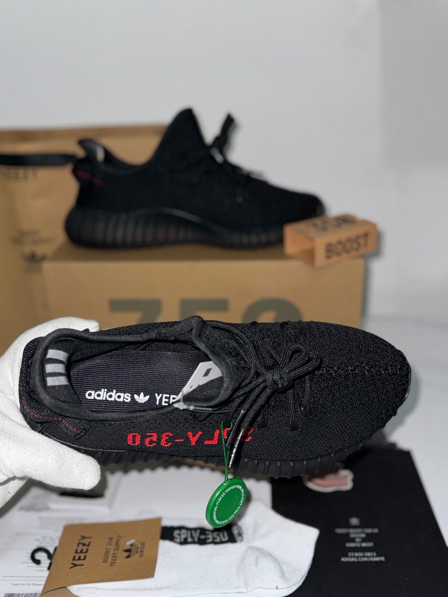Adidas Yeezy Boost 350 "Bred"