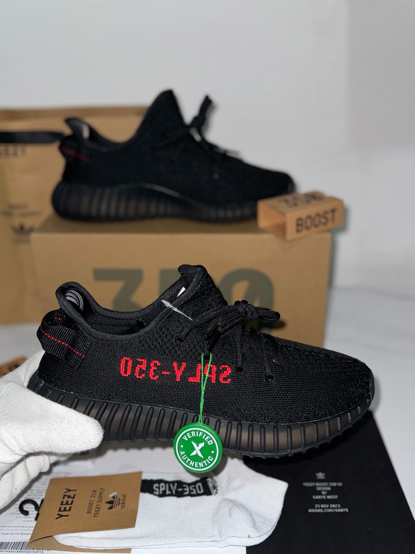 Adidas Yeezy Boost 350 "Bred"